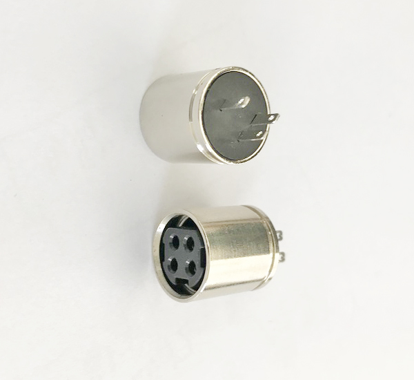 POWER DIN 母头焊线式（3-4P)