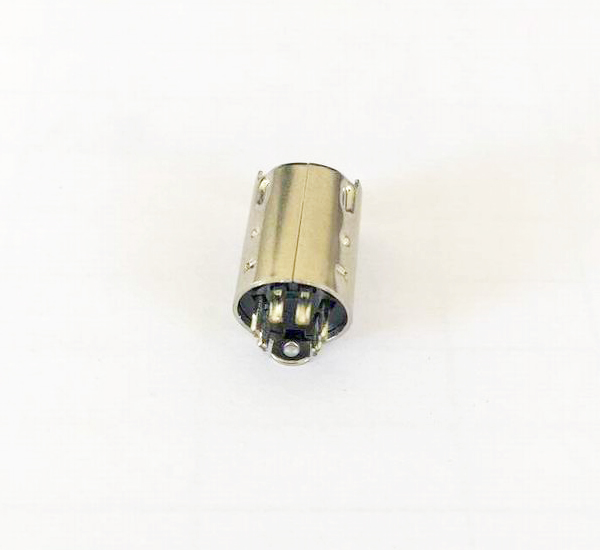 DC插头在生活中起到哪些广泛应用？