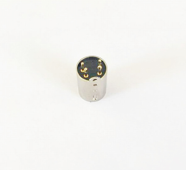 分析圆形插头插座基本结构有哪些？